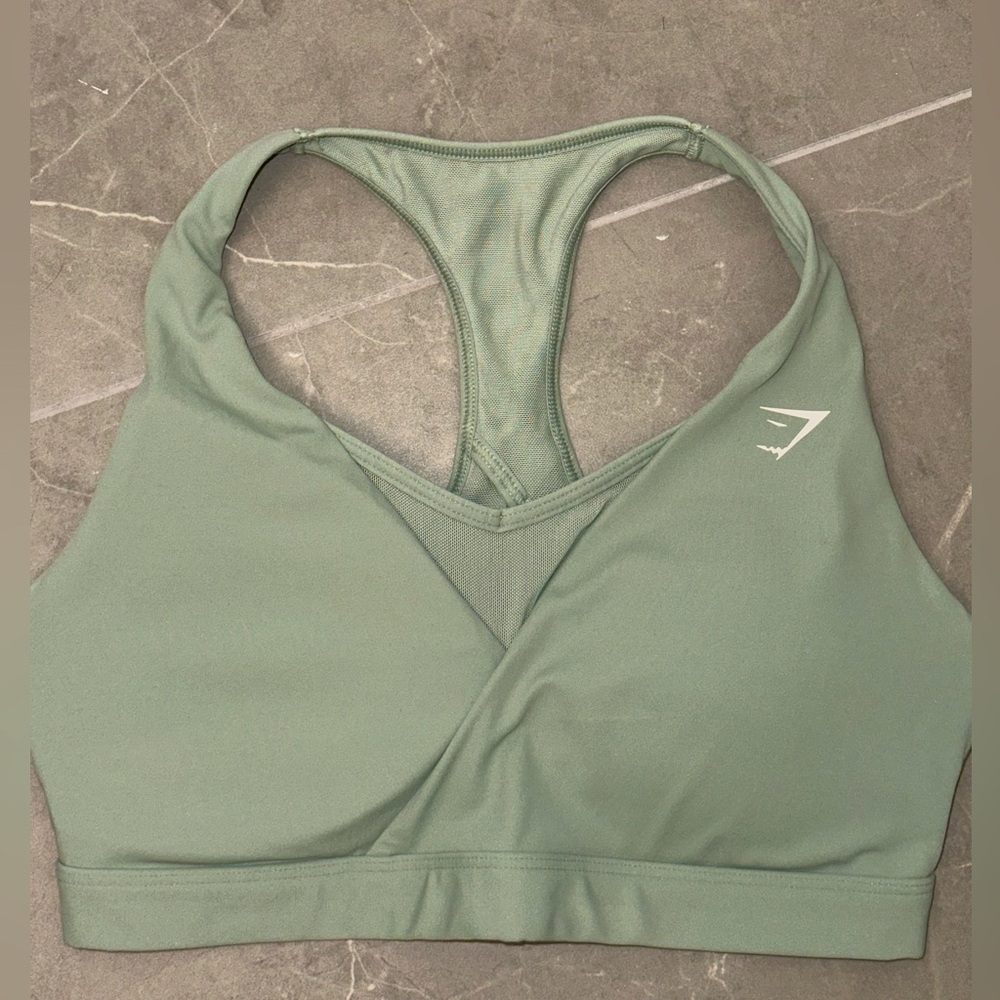 Gymshark Crossover Sports Bra - Desert Sage Green Small